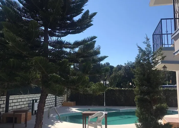 Gozde Ξενοδοχείο 3*